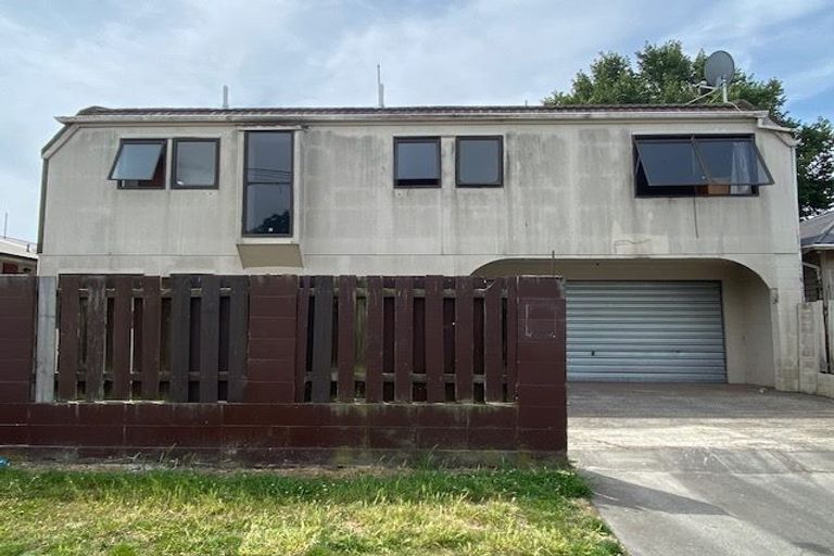 Photo of property in 2/147 Springfield Road, St Albans, Christchurch, 8014