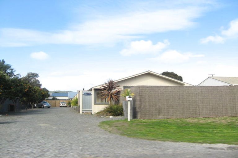 Photo of property in 4 Leyland Road, Te Awanga, 4102