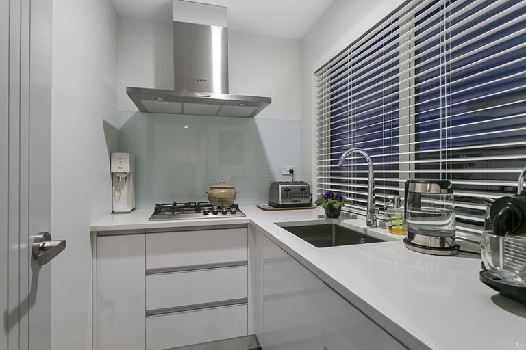 Photo of property in 64 Caldera Drive, Long Bay, Auckland, 0630