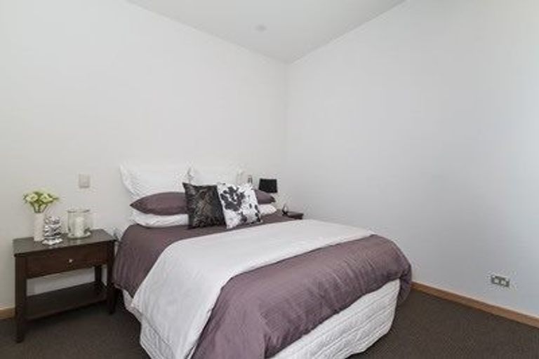 Photo of property in Urbis Apartments, 4/5 Raroa Road, Hutt Central, Lower Hutt, 5010