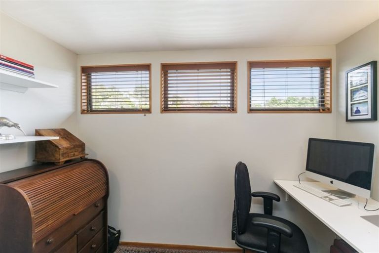 Photo of property in 71 Waikowhai Street, Ngaio, Wellington, 6035