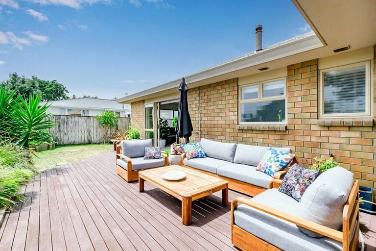 Photo of property in 17b Te Kupe Road, Paraparaumu Beach, Paraparaumu, 5032