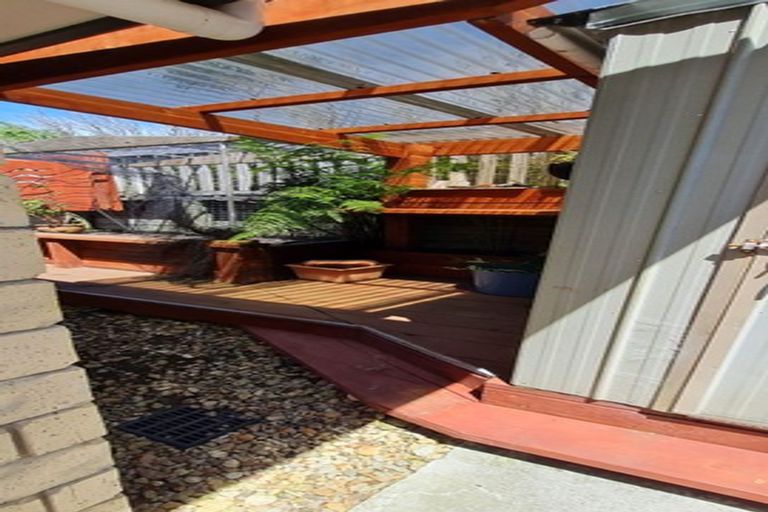 Photo of property in 22 Ranchod Terrace, Pukekohe, 2120