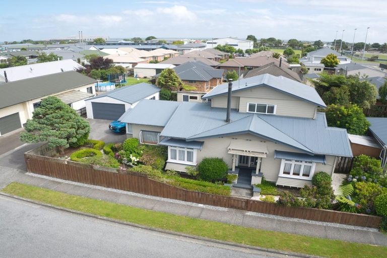 Photo of property in 40 Palmerston Street, Greymouth, 7805