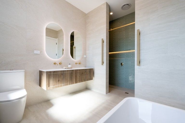 Photo of property in 8 Gage Lane, Havelock North, 4130