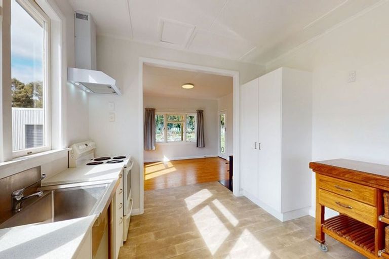 Photo of property in 25 Boulton Road, Levin, 5510