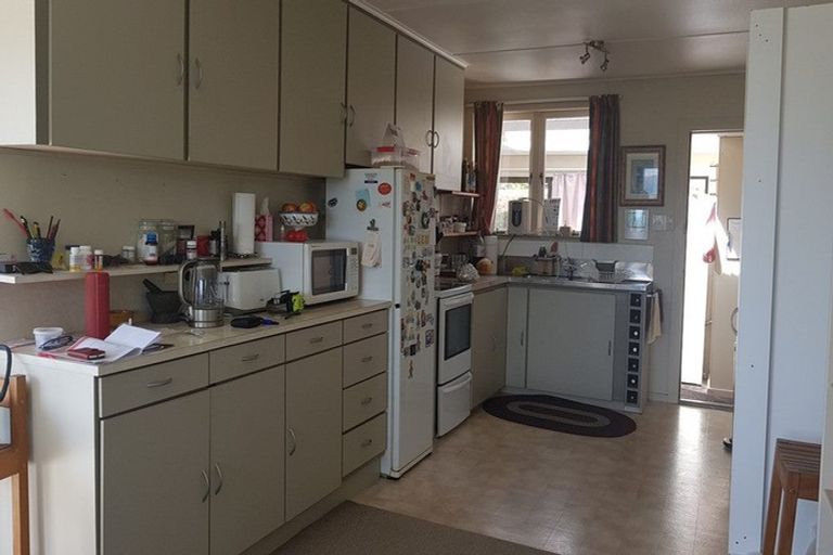 Photo of property in 23 Kanuka Road, Sandspit, Warkworth, 0982