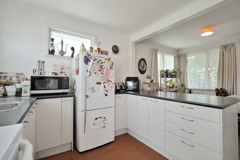 Photo of property in 4 Aronui Terrace, Kelston, Auckland, 0602