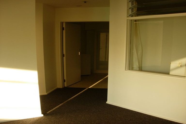 Photo of property in Courtenay Apartments, 406/120 Courtenay Place, Te Aro, Wellington, 6011