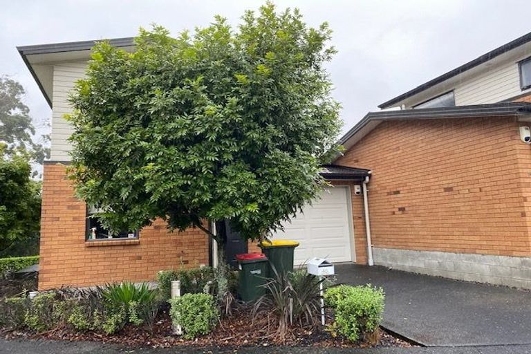 Photo of property in St Claire Village, 40/172 Mcleod Road, Te Atatu South, Auckland, 0610