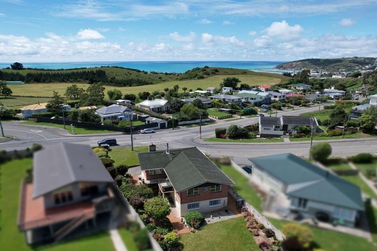 Photo of property in 10 Stoke Street, Oamaru, 9400