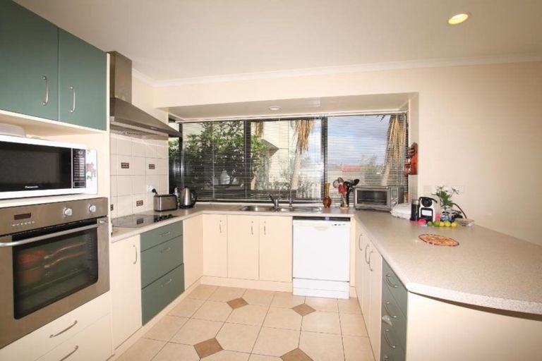 Photo of property in 174 Kyle Road, Greenhithe, Auckland, 0632