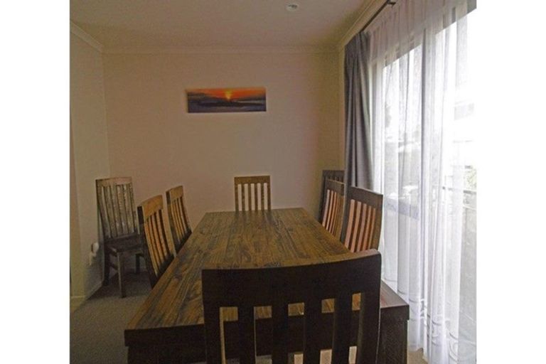 Photo of property in 5/168 Mokoia Road, Chatswood, Auckland, 0626