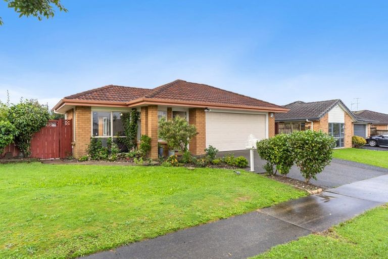 Photo of property in 21 Stellata Court, Randwick Park, Auckland, 2105