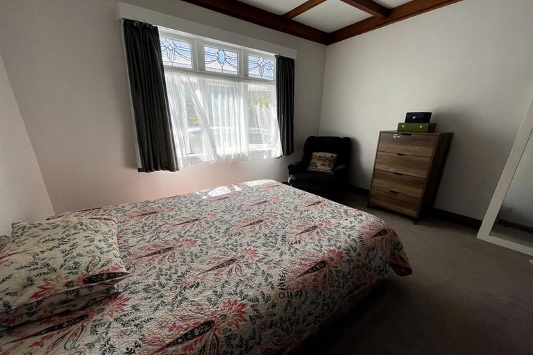 Photo of property in 46 Cambridge Terrace, Waiwhetu, Lower Hutt, 5010