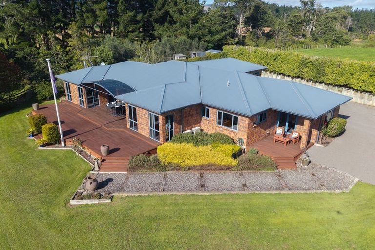 Photo of property in 25 Twin Peaks Grove, Koputaroa, Levin, 5575