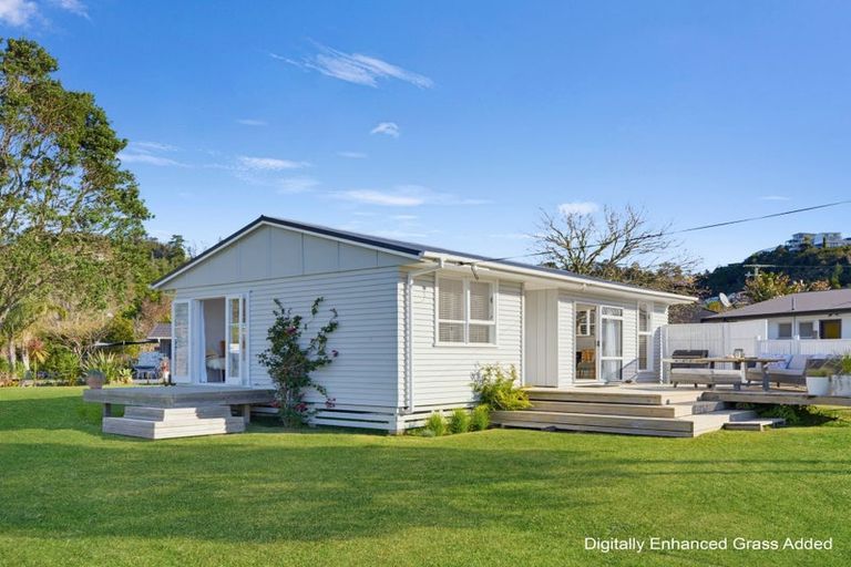Photo of property in 40 Pepe Road, Tairua, 3508