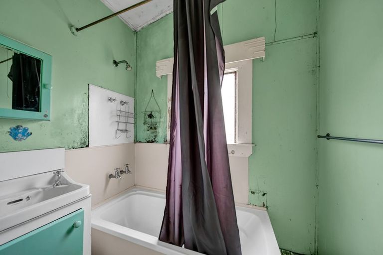 Photo of property in 5 Argyle Street, Hawera, 4610