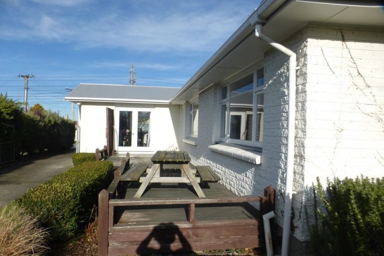 Photo of property in 21 Bethel Crescent, Bishopdale, Christchurch, 8053