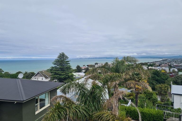 Photo of property in 26 Thompson Road, Bluff Hill, Napier, 4110