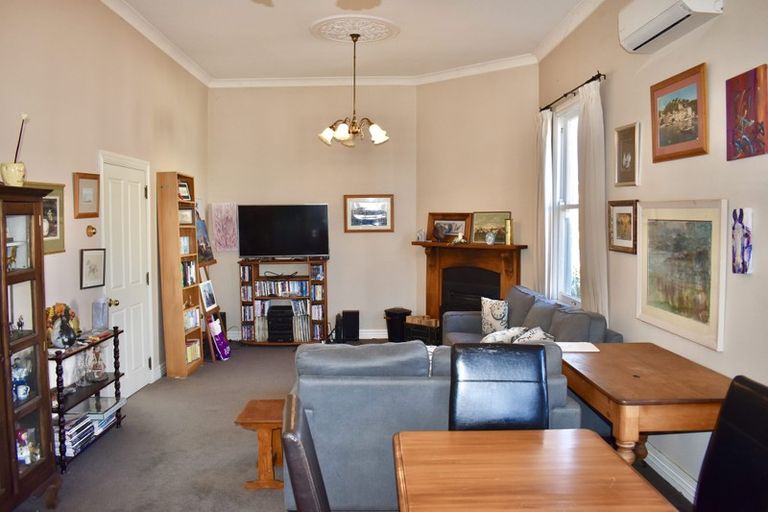 Photo of property in 22 Seddon Street, Levin, 5510