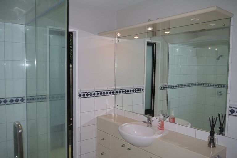 Photo of property in 29 Kahu Road, Fendalton, Christchurch, 8041