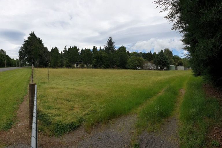 Photo of property in 17 Charlotte Street, Takapau, 4203