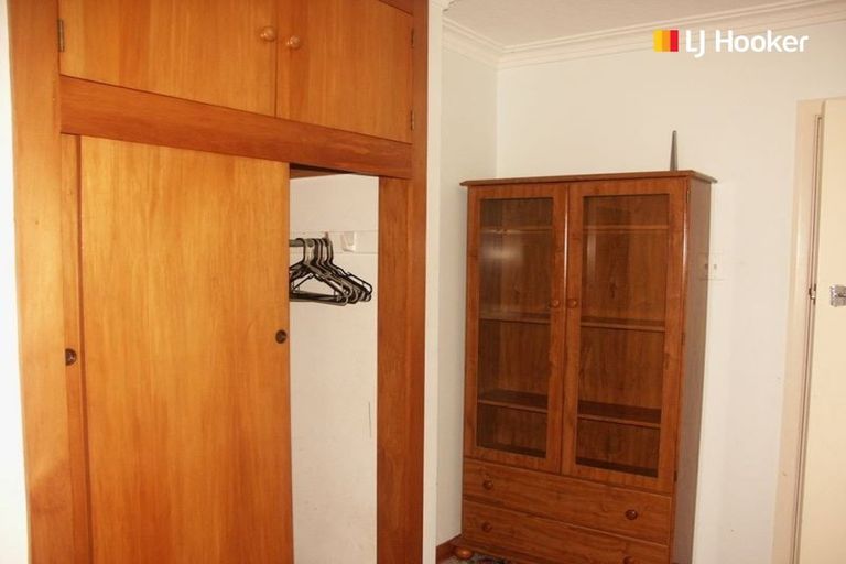 Photo of property in 21 Glendevon Place, Vauxhall, Dunedin, 9013