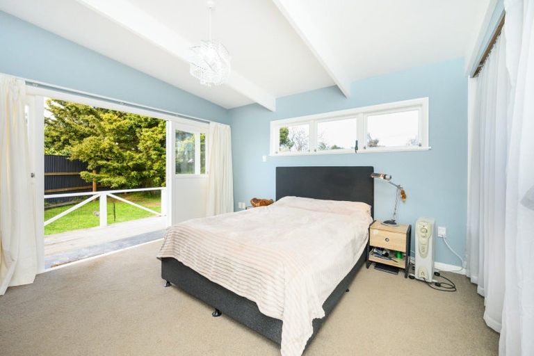 Photo of property in 12 Kent Crescent, Awapuni, Palmerston North, 4412
