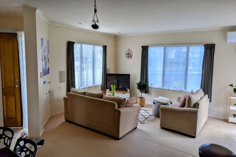 Photo of property in 39 Ian Sage Avenue, Long Bay, Auckland, 0630