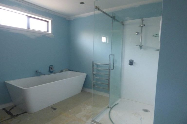 Photo of property in 1a Wiremu Place, Blagdon, New Plymouth, 4310