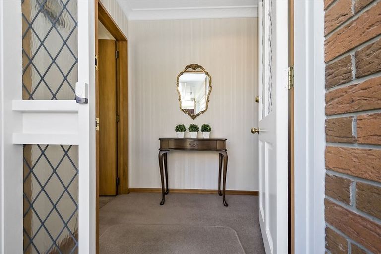 Photo of property in 3/324 Sawyers Arms Road, Bishopdale, Christchurch, 8053