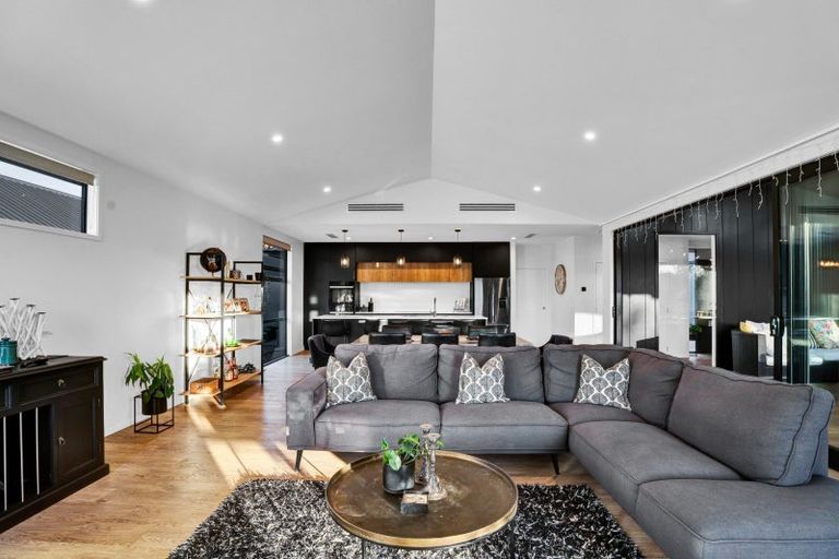 Photo of property in 4/20b Gordon Street, Glen Avon, New Plymouth, 4312