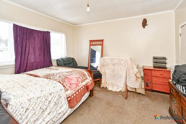 Photo of property in 46 Vine Street, Mangere East, Auckland, 2024