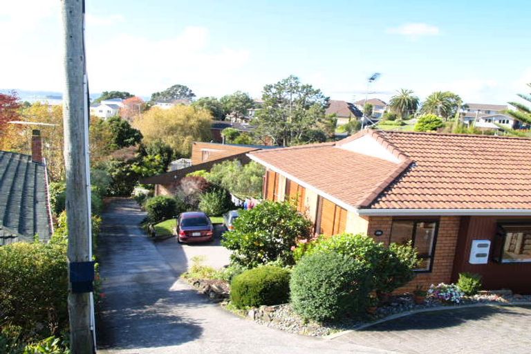 Photo of property in 68 Pah Road, Cockle Bay, Auckland, 2014