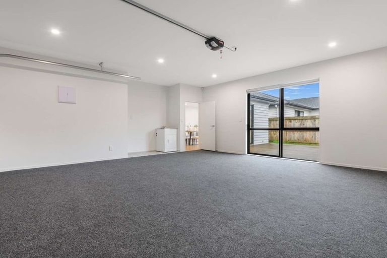 Photo of property in 28 Perkins Street, Papakura, 2110