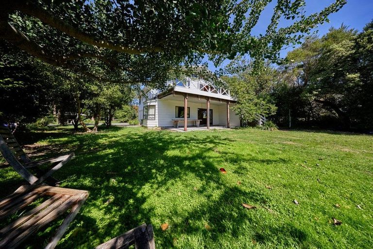 Photo of property in 10 Bullens Road, Peketa, Kaikoura, 7374