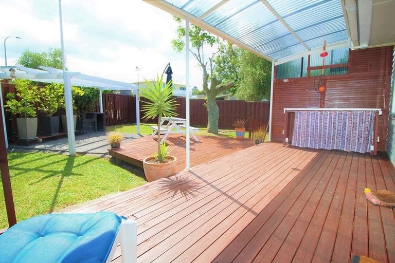 Photo of property in 133 Riverpark Crescent, Henderson, Auckland, 0610
