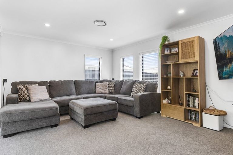 Photo of property in 84 Pakanga Grove, Pyes Pa, Tauranga, 3112