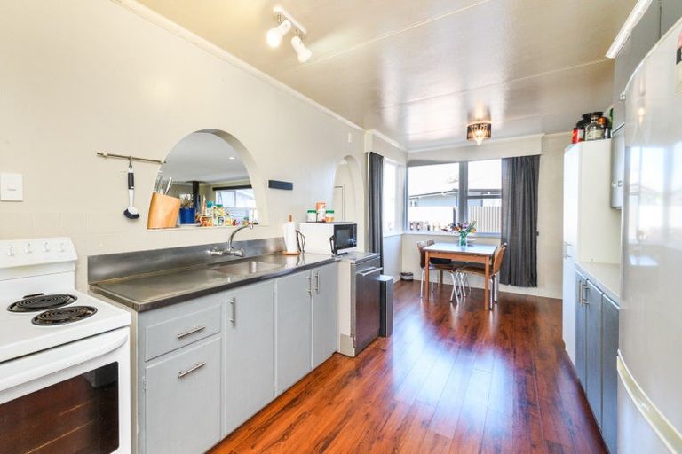 Photo of property in 25 Seaforth Avenue, Milson, Palmerston North, 4414