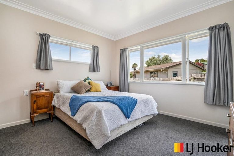 Photo of property in 37 Hooper Avenue, Pukekohe, 2120