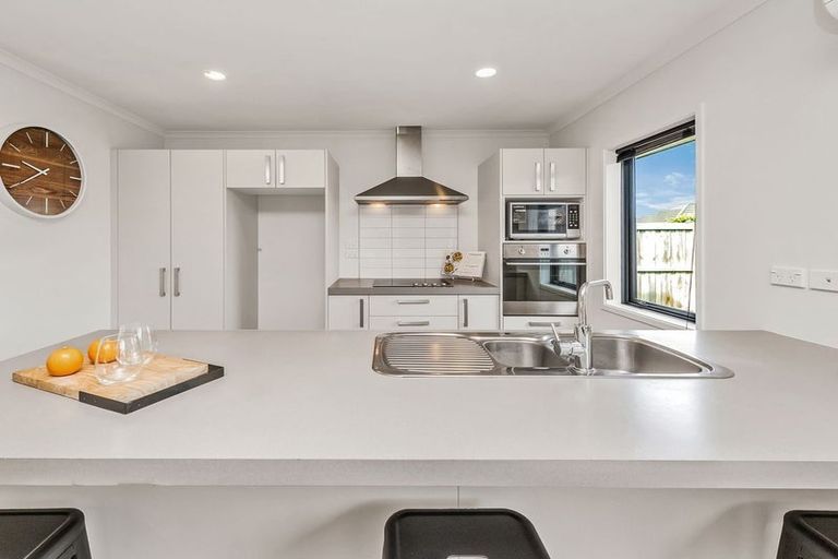 Photo of property in 44 Brittan Drive, Rolleston, 7615