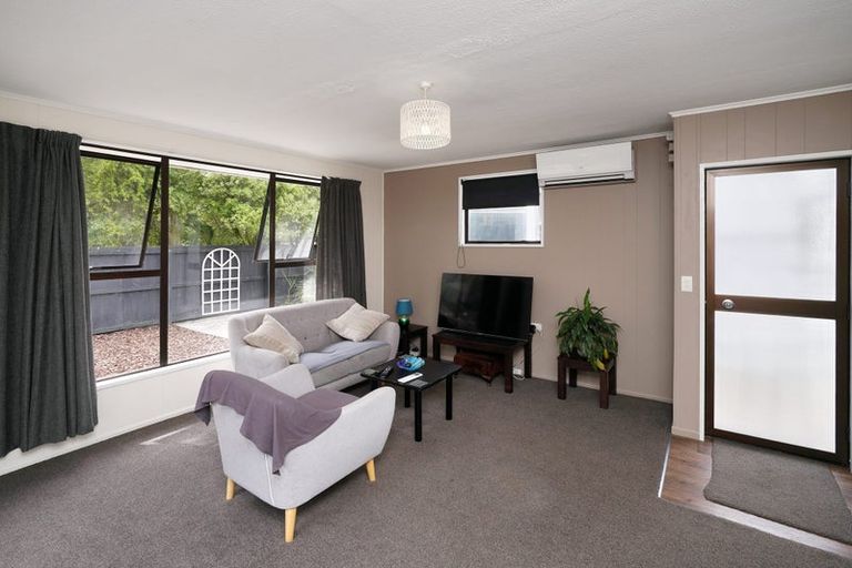 Photo of property in 2/33 Seymour Street, Hornby, Christchurch, 8042