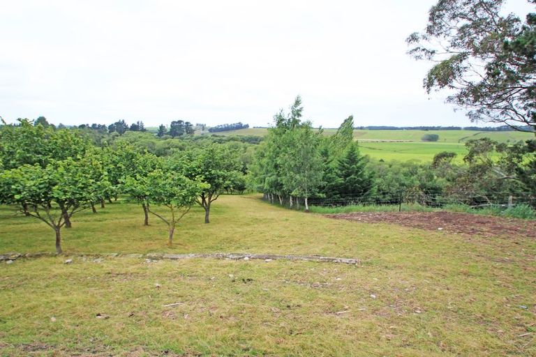 Photo of property in 437 Island Stream Road, Island Stream, Oamaru, 9492