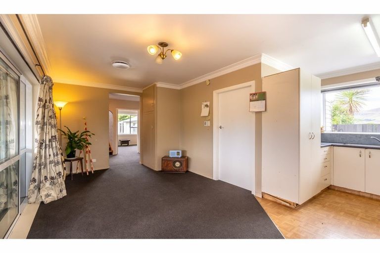 Photo of property in 32 Gould Crescent, Woolston, Christchurch, 8023