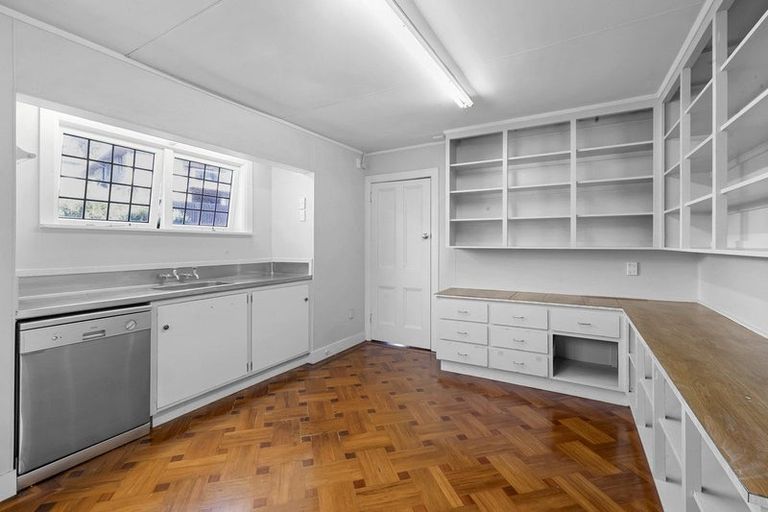 Photo of property in 18a Annandale Street, Lynmouth, New Plymouth, 4310