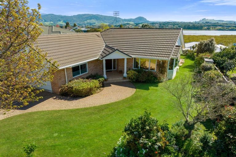 Photo of property in 2 Belmont Rise, Katikati, 3129