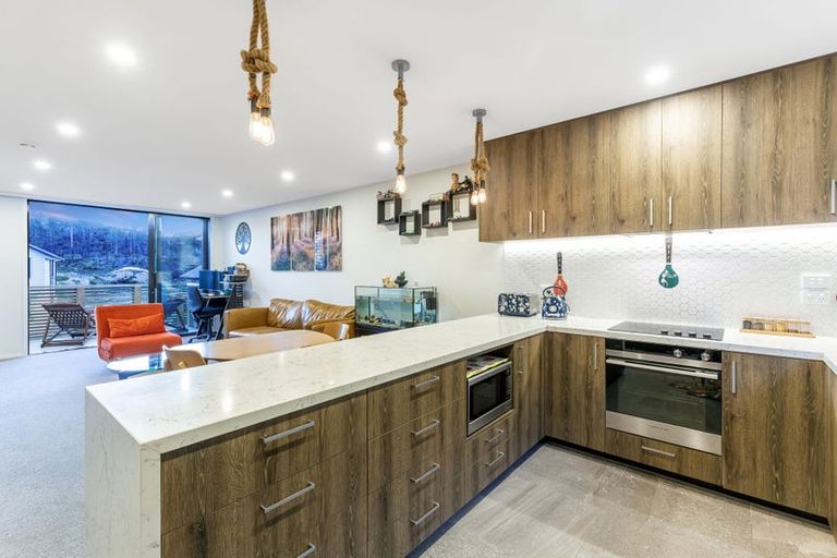 Photo of property in 25 Holystone Road, Whitby, Porirua, 5024