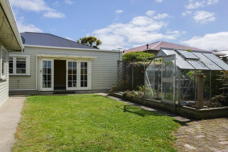 Photo of property in 83 Richardson Street, Saint Kilda, Dunedin, 9012