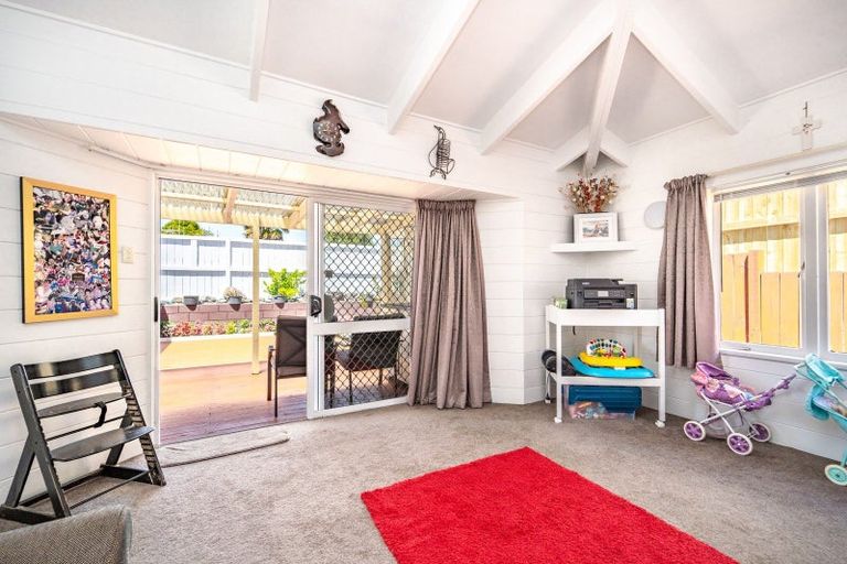 Photo of property in 17a Merivale Road, Parkvale, Tauranga, 3112